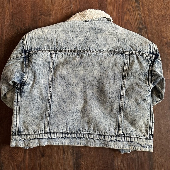 Forever 21 Jean Sherpa Crop Jacket - Picture 3 of 3